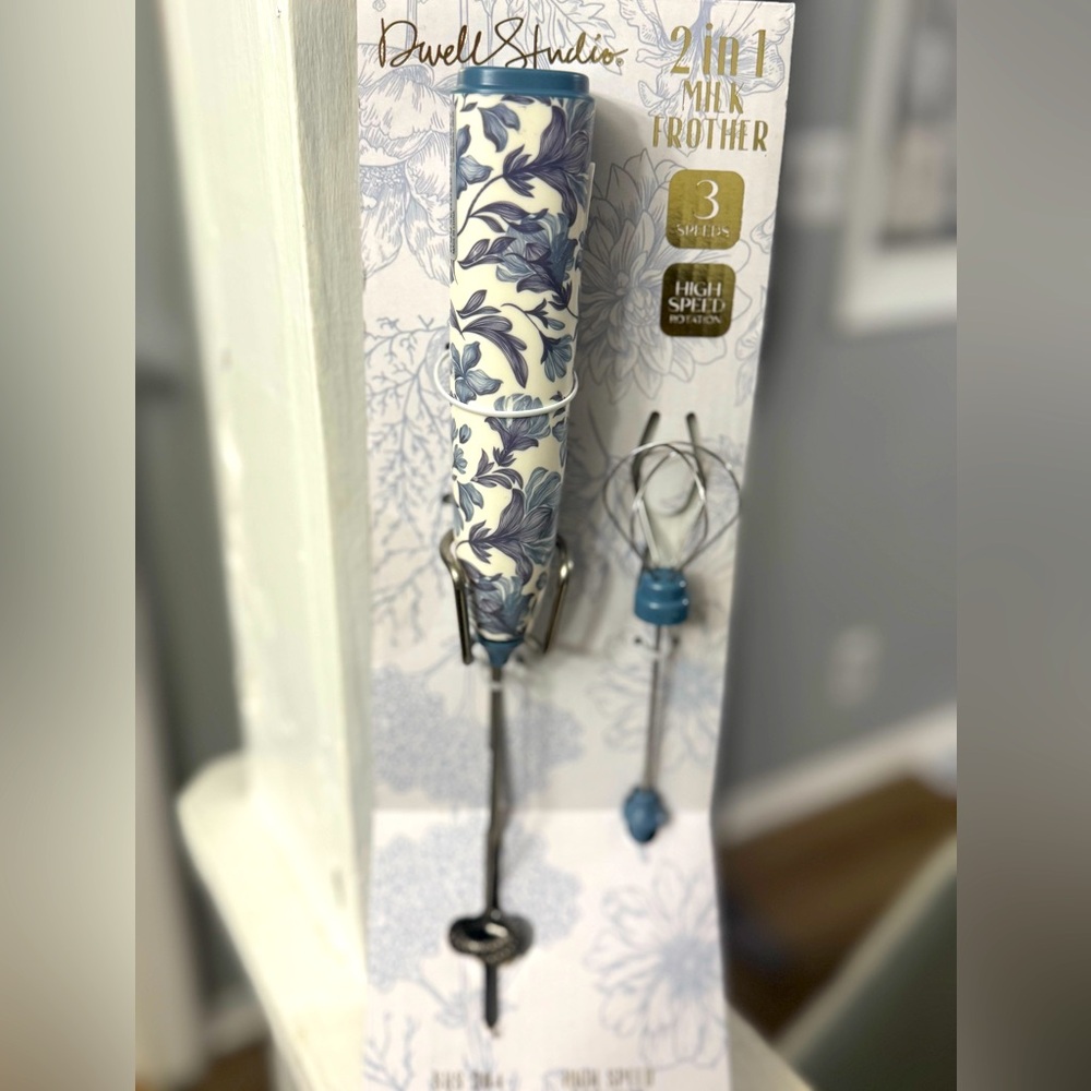 Blue and White Mini Frother